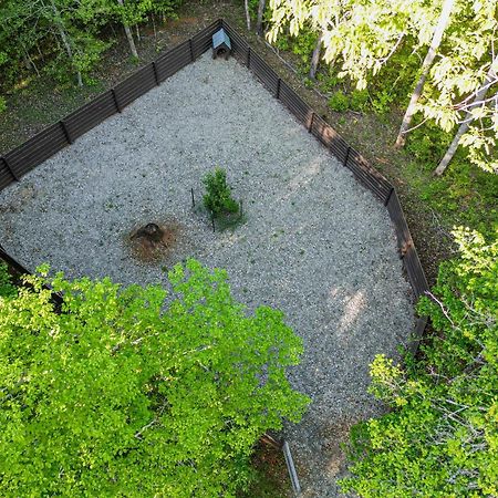 The Big Little Cabin - Hot Tub & Playground Dahlonega Buitenkant foto